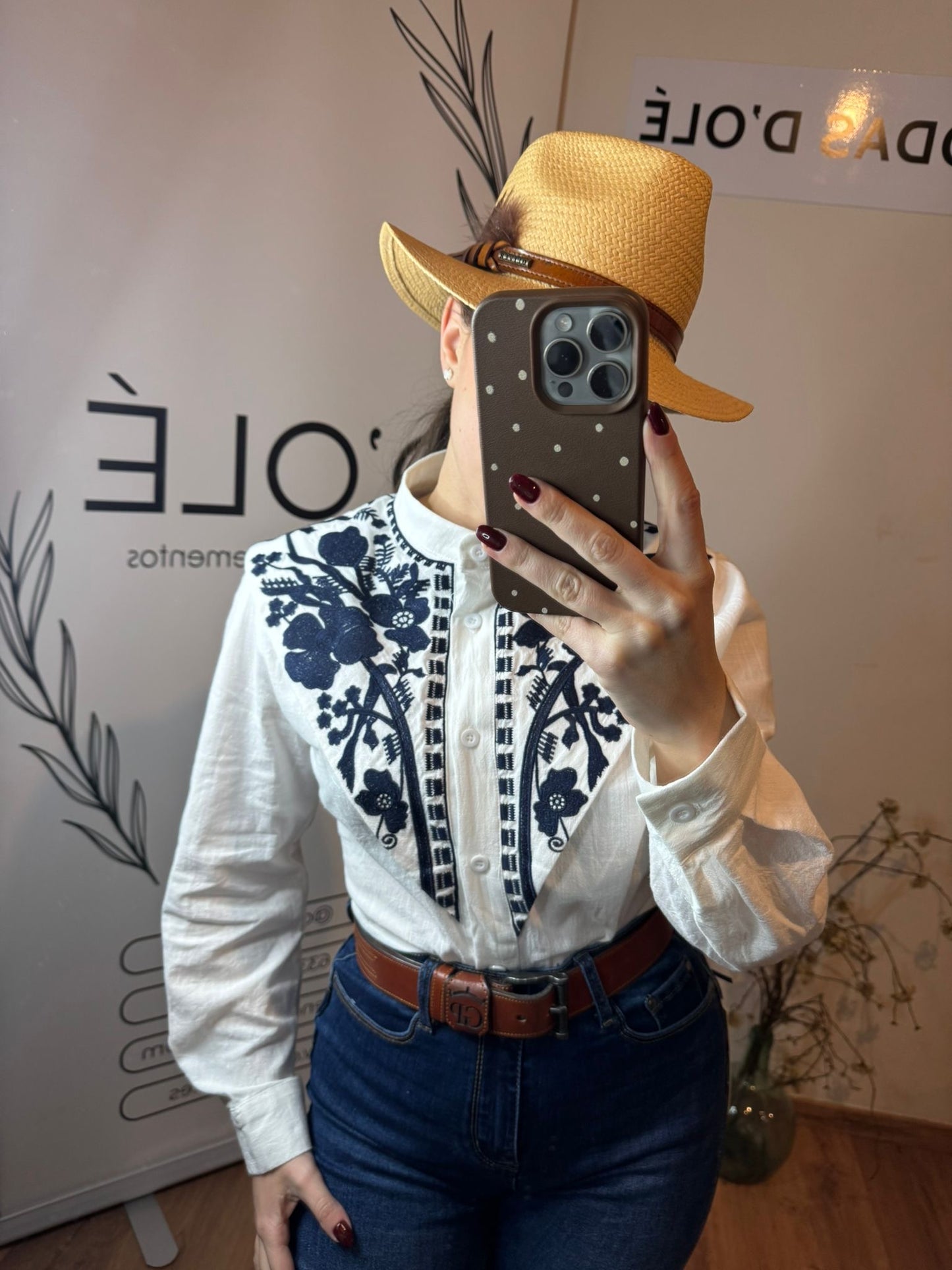 Camisa flor de Talavera