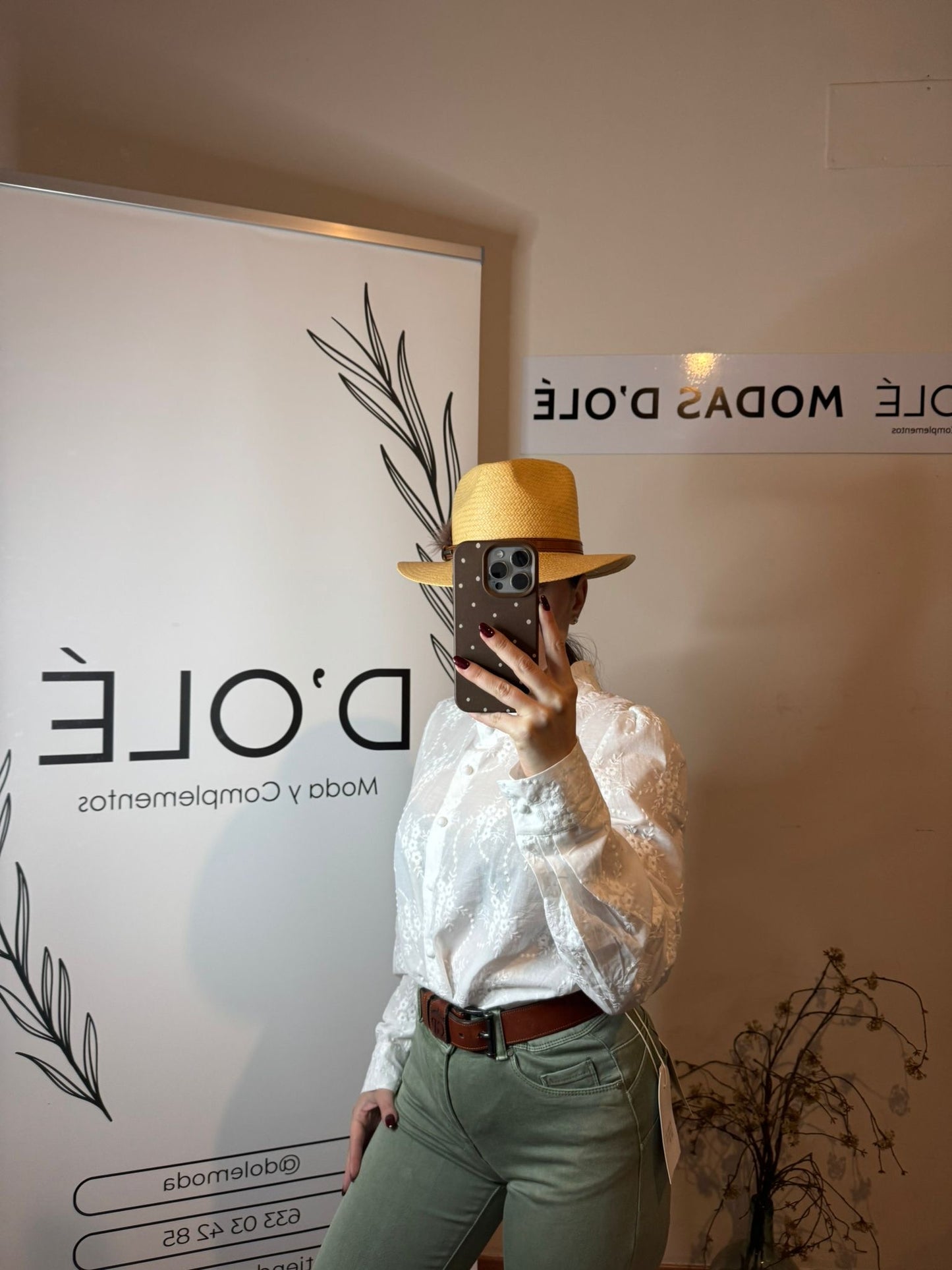 Blusa bordada albahaca