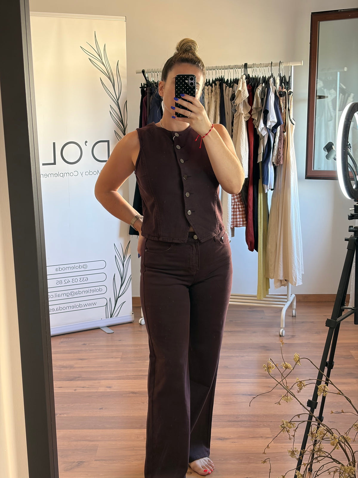 Pantalón berenjena