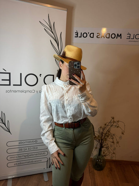 Blusa bordada albahaca