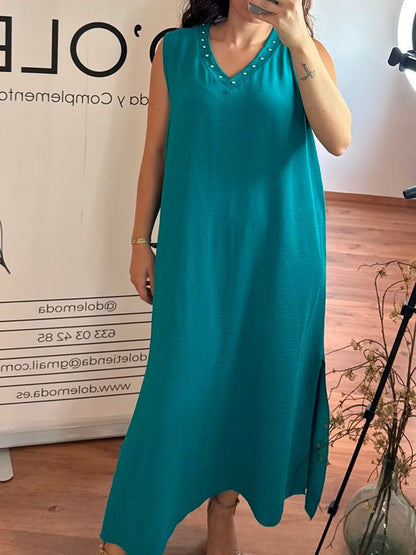 Vestido tachuelas pico