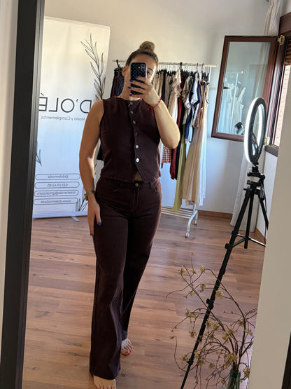 Pantalón berenjena